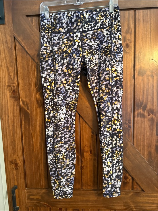 lululemon athletica Pants - Lululemon speed up high rise size 8 28" inseam